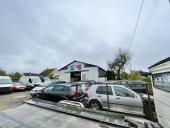 Local  pièces Nemours disponible à la Vente
